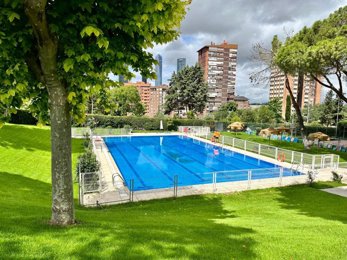 Apartamento De Diseno En Arturo Soria Apartment Madrid Exterior photo